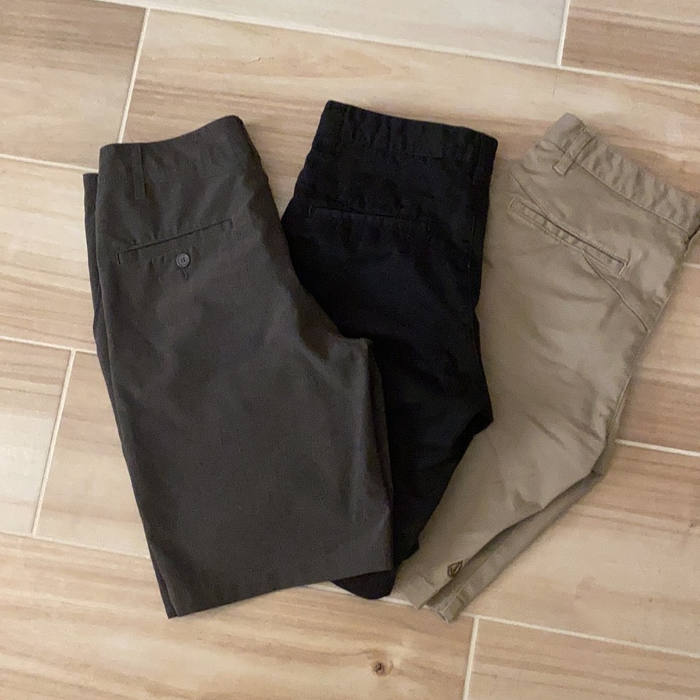 Bundle Of 3 Volcom Shorts - image 2